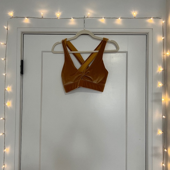Gold Oasis Crushed Velour Twist Sports Bra - Picture 2 of 5